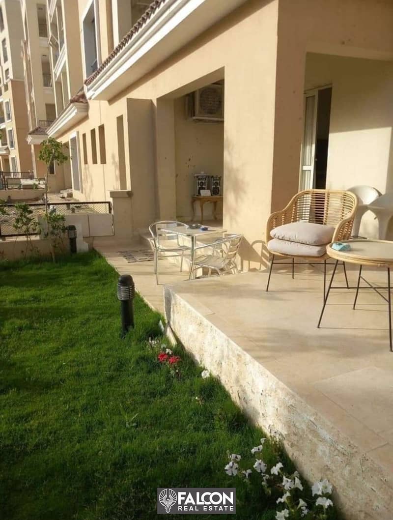 For sale, an apartment with a garden in Sarai Compound, next to Madinaty, in the heart of New Cairo, cash discount (up to 42%) 1