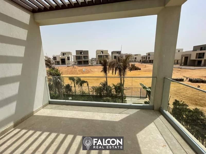 Townhouse villa double view immediate delivery in SODIC East El Shorouk with installments 3