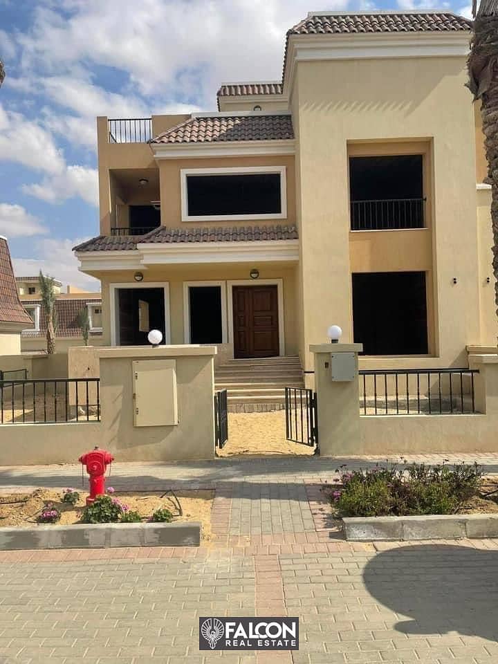 For sale, a standalone villa, 3 floors, with a 42% discount, in front of Madinaty, in Sarai, New Cairo, in installments 4