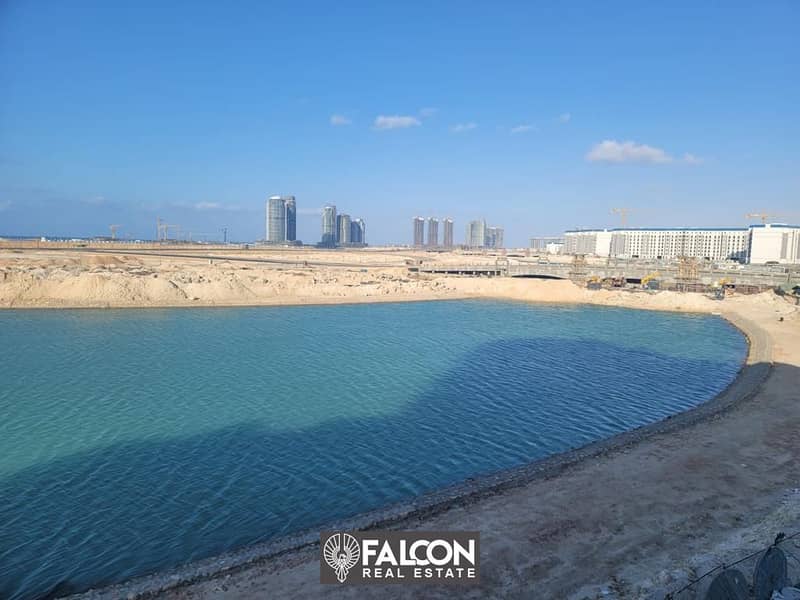 With the opportunity to pay in installments over 12 years, receive an immediate apartment of 138 meters, finished to the highest standard, in the Lati 10