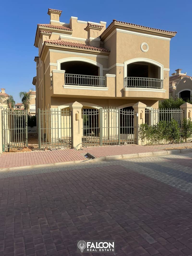 Twin house villa with immediate delivery in the heart of Shorouk City with a 20% discount in El Patio Prime Compound by La Vista Development 9