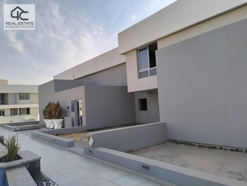 for sale apartment ready to move fully finished with installment in bloomfileds mostakbal city 2