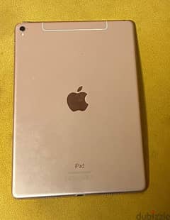 ((Gold Ipad pro 9.7 cellular + WiFi with full cover))