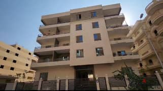 Apartment in Lotus 3 bedrooms 200 meter prime location