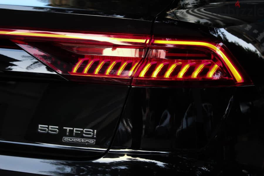 2023 audi Q8 55 TFSI Quattrou S line 6