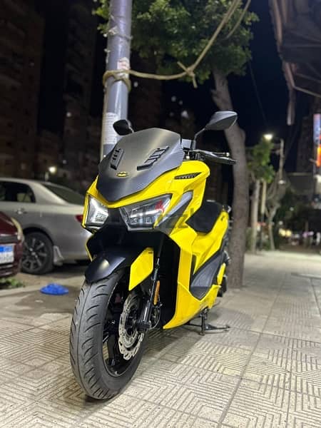 *sym jx200cc اسكوتر 1