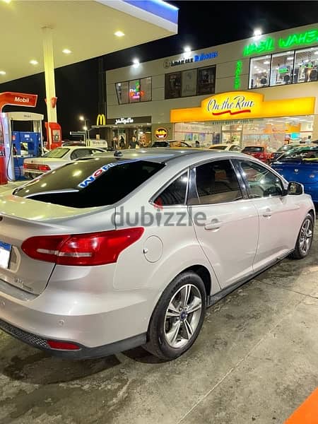 Ford Focus 2018 10