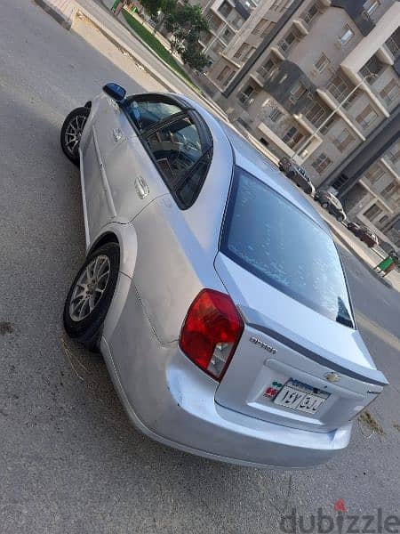 Chevrolet Optra 2013 1