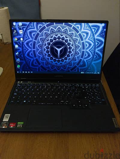 Lenovo Legion 5 15ARH05H AMD Ryzen 7 4800H - 1660 ti - 24 gb Ram