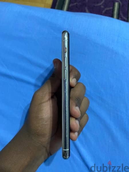 iPhone 11 pro 256gb 5