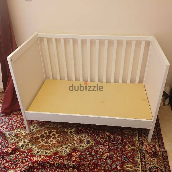 Crib for Sale سرير أطفال أيكيا للبيع 1