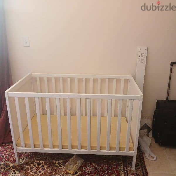 Crib for Sale سرير أطفال أيكيا للبيع 2