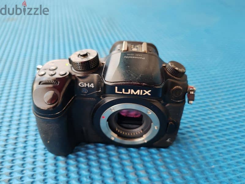 Panasonic Lumix GH4 Body only 4k 13