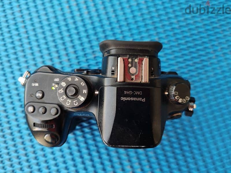 Panasonic Lumix GH4 Body only 4k 14