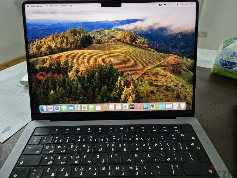 MacBook Pro M1 Pro 10 cores 1tb,23gb 1