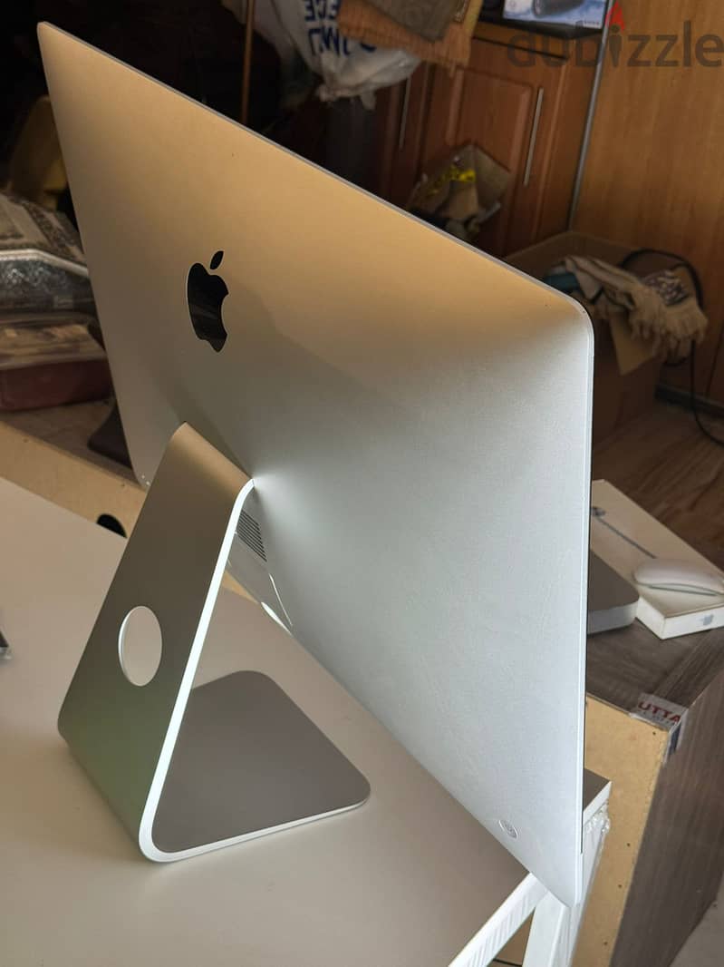 iMac (27-inch Slim ,Ram 16GB, SSD 256GB,Nvidia 1GB , Late 2013) 3