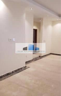 Office for Rent 153 SQM in AUC St. , 5th Settlement/مكتب إداري للإيجار شارع الجامعة الامريكية التجمع الخامس 6