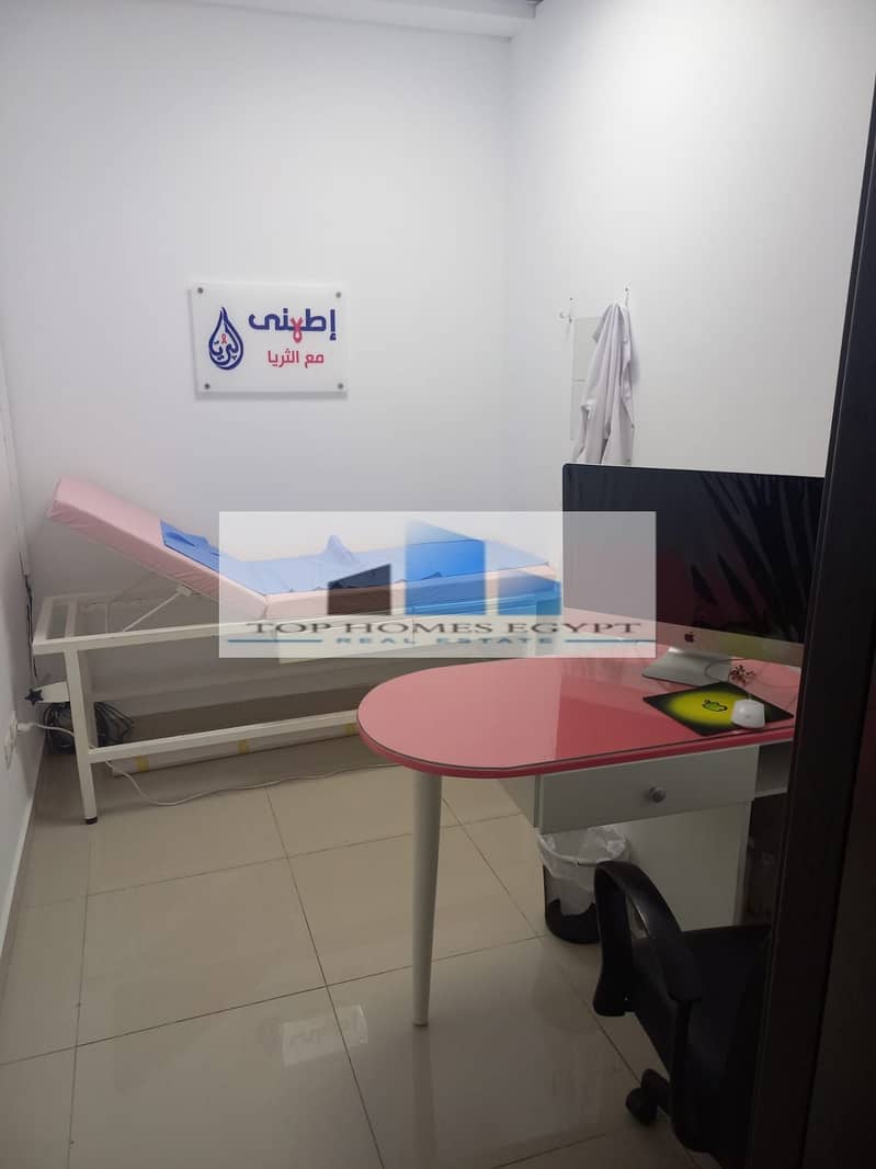 Fully finished Clinic in a medical center for Rent 111 sqm in North 90th / عياده 4 غرف بمركز طبي للإيجار متشطبة بالتكييفات 2