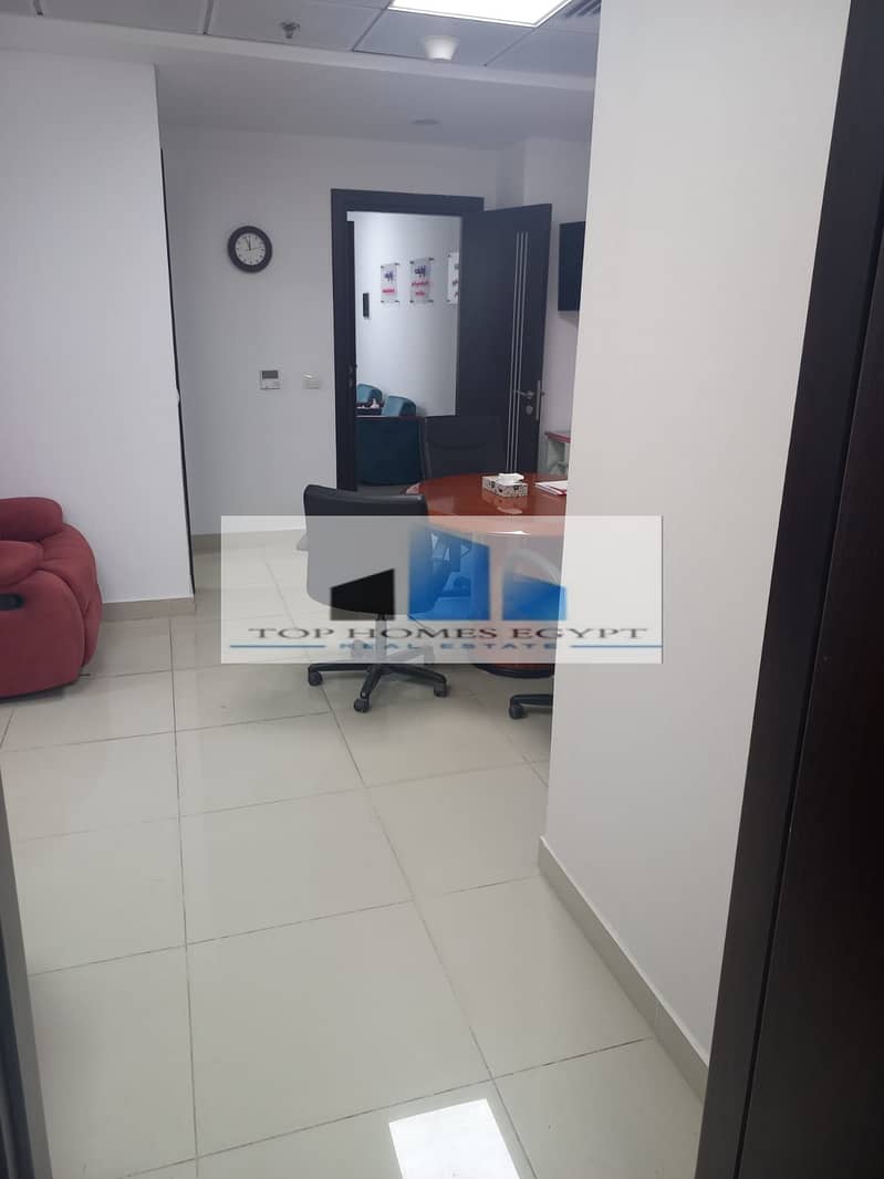 Fully finished Clinic in a medical center for Rent 111 sqm in North 90th / عياده 4 غرف بمركز طبي للإيجار متشطبة بالتكييفات 7