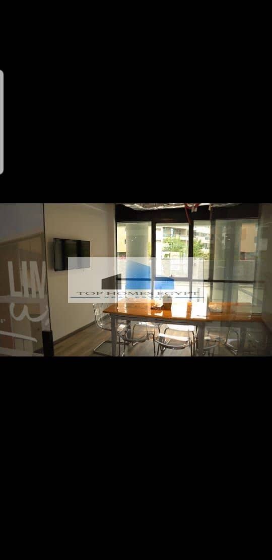 Office for rent 98 SQM with a prime location on Gamal Abdel Nasr Axis - 5th Settlement / مكتب إداري للإيجار بموقع مميز علي محور جمال عبد الناصر 4