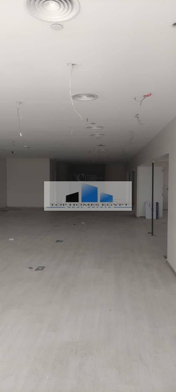 Office for rent 360 SQM finished with ACs in 5th Settlement /مكتب إداري للإيجار بموقع مميز في التجمع الخامس دقيقة من الداون تاون و كايرو فيستفال سيتي 5