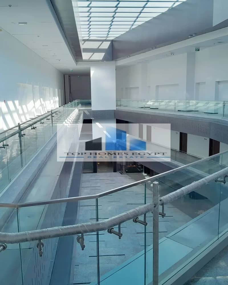 Office for rent 64 SQM in a prime location on Gamal Abdel Nasr Axis / مكتب إداري للإيجار موقع مميز علي محور جمال عبد الناصر 13