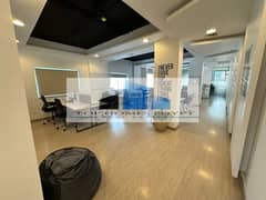 Office for rent 220 SQM fully finished directly on South 90th / مكتب إداري للإيجار مميز تشطيب كامل علي التسعين الجنوبي