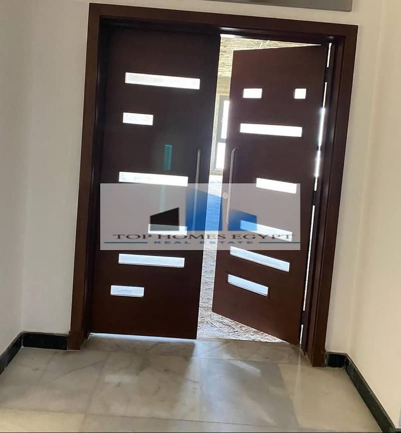 Office Space for Rent 217 SQM in Mivida Business Park / مكتب إداري للإيجار بأقوى مشاريع فى ميفيدا 4