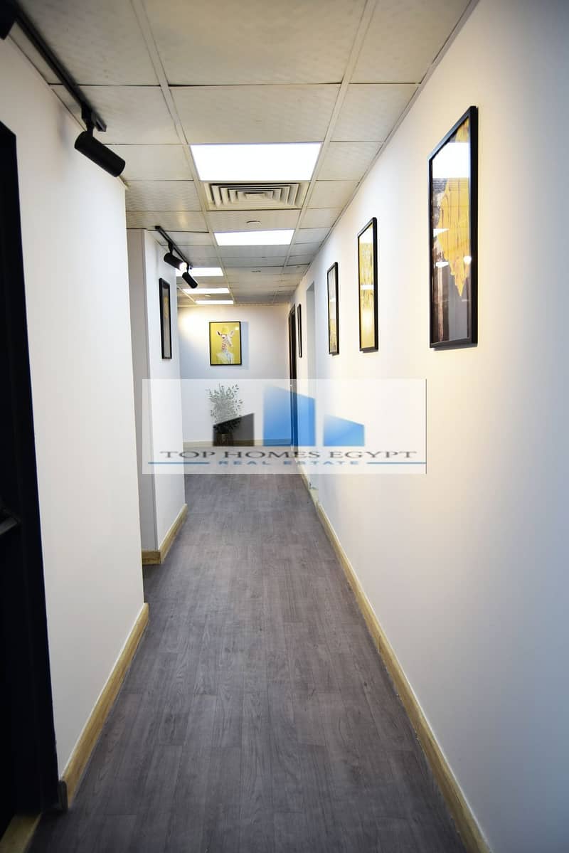 Office for Rent 600 sqm finished with ACs in a prime location in South Teseen / مكتب إداري للإيجار متشطب بالتكييفات موقع مميز علي التسعين الجنوبي 15