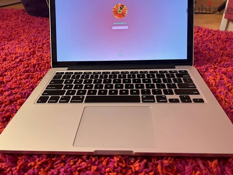 MacBook pro 0