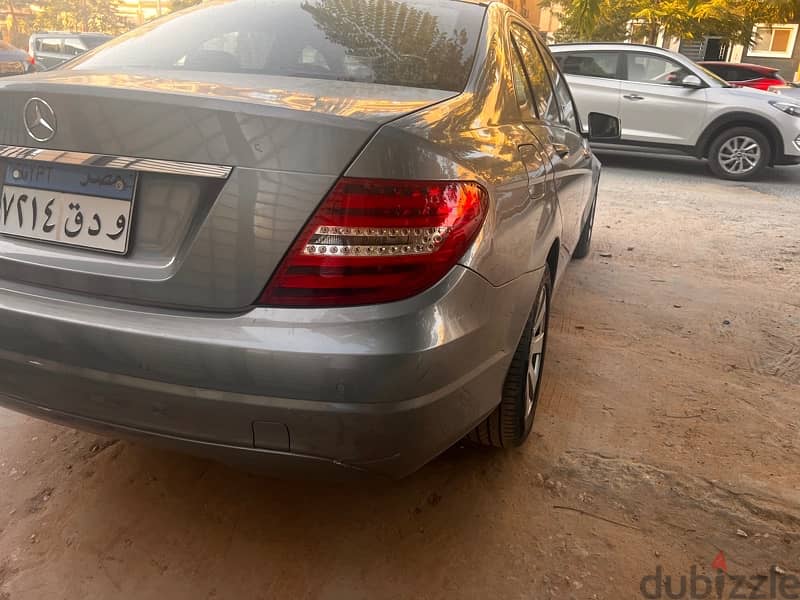 Mercedes-Benz C180 2013 فابريكا بالكامل 10