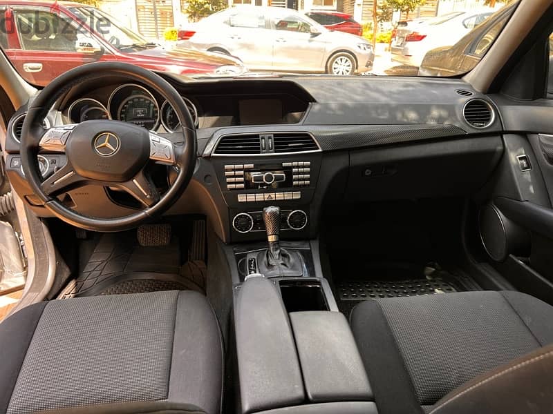 Mercedes-Benz C180 2013 فابريكا بالكامل 13