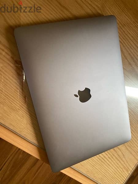 MacBook Air 2019 13-inch 4