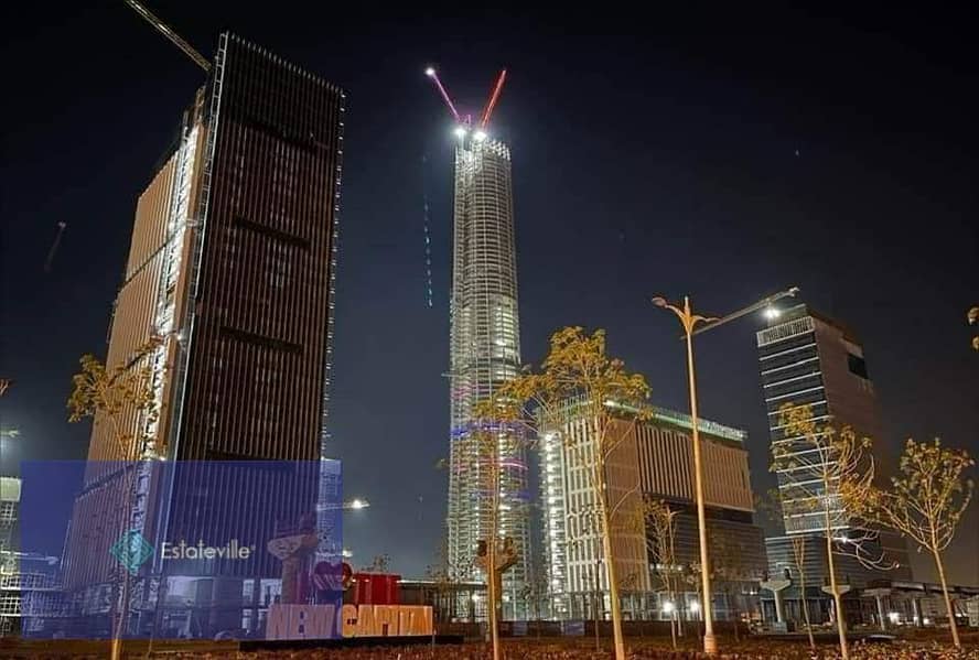 A shop with a mandatory lease in the first skyscraper area in the Central Business District in front of the Iconic Tower and the Green River 4