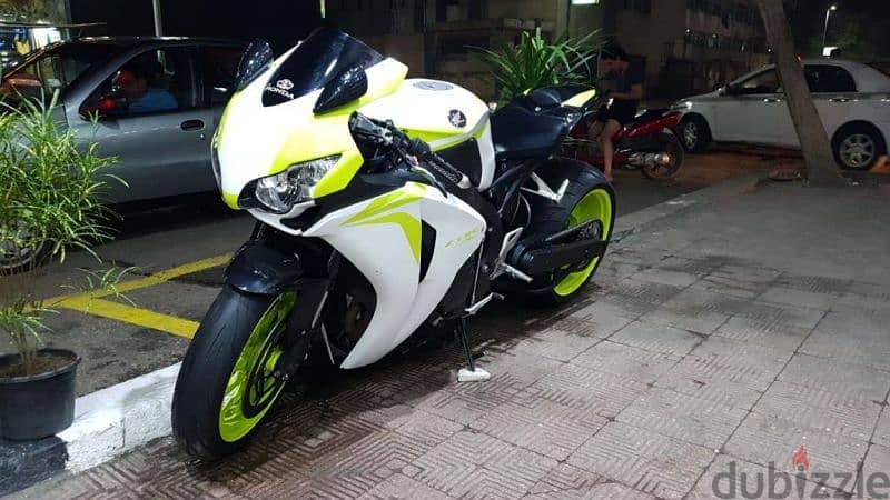 Honda cbr 1000 4