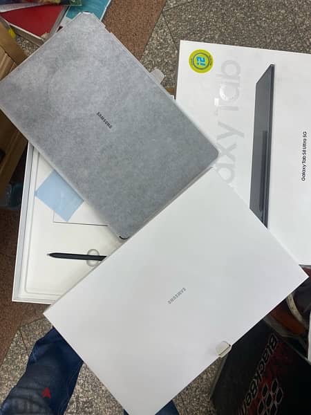 Galaxy Tab S8 Ultra 5G 256/12G Black جديد 1