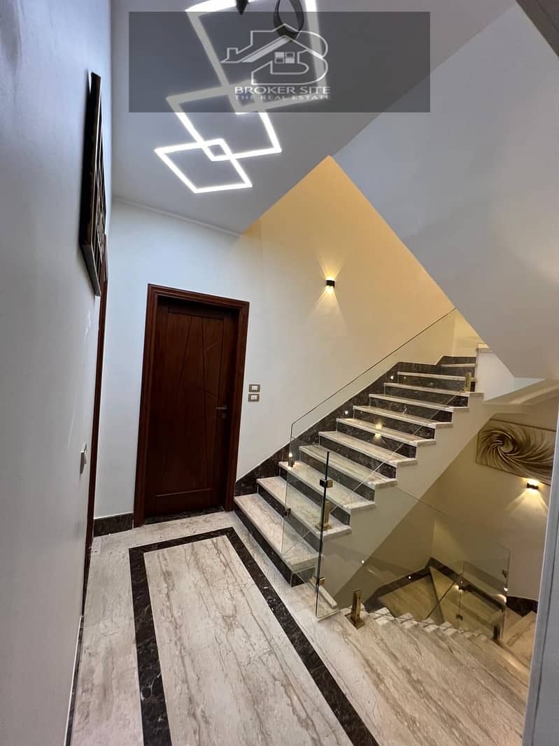 Villa for sale, 450 meters, super luxurious finishing, Al Khamayel / Sheikh Zayed 15