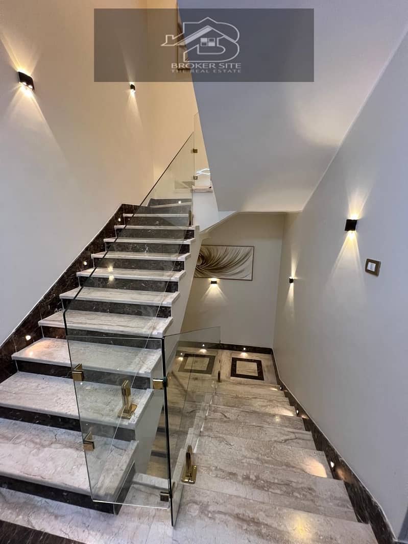 Villa for sale, 450 meters, super luxurious finishing, Al Khamayel / Sheikh Zayed 16