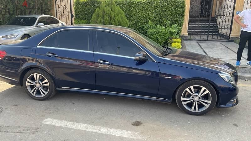 Mercedes-Benz E200 2016 10