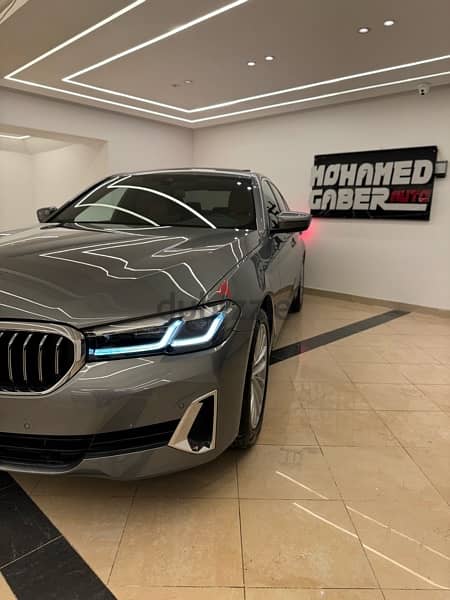 BMW 520 Luxury بى ام دابليو لاكشىر 2