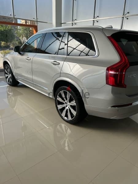 Volvo XC90 Ultimate 2024 3