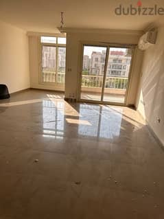 للايجار جايد -panorama penthouse semi finished Jayd