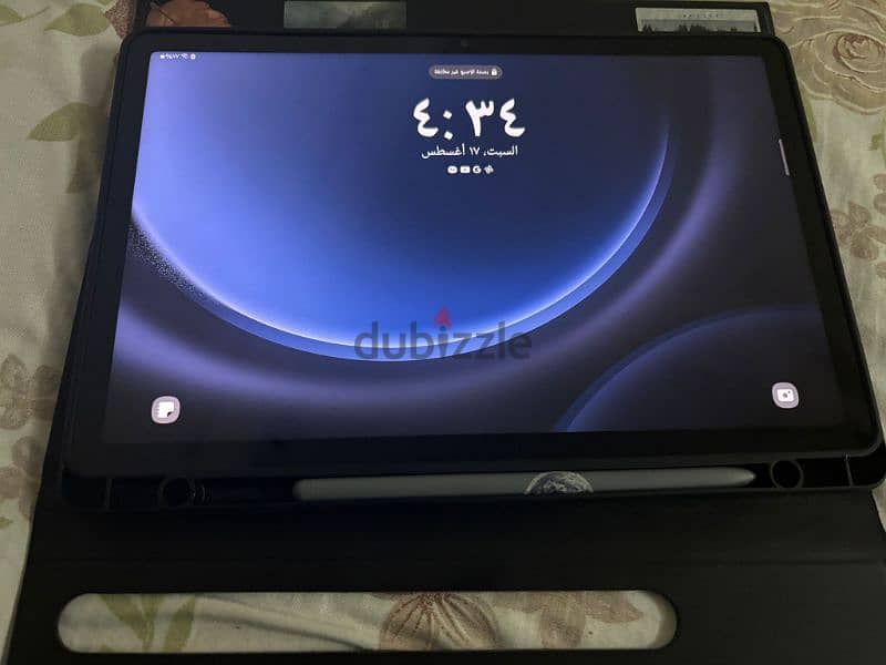 Samsung tablet S9fe like new 1