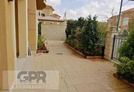 دوبلكس 4غرف نوم على البحيرة دابركت بسور ماونتن فيو نيو كايرو امتداد شارع التسعين / Garden Duplex (4beds) for sale in telal east new cairo