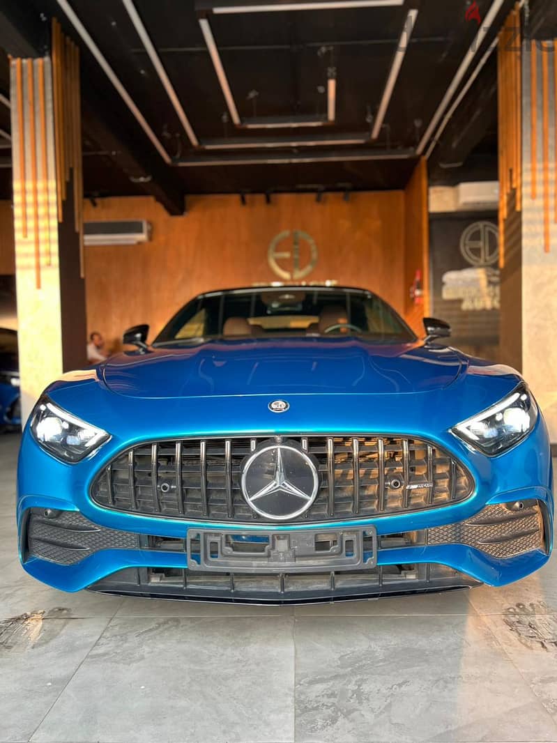 Mercedes-Benz SL43 2023 AMG 2