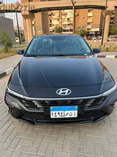 هيونداي إلينترا 2024 Hyundai Elantra