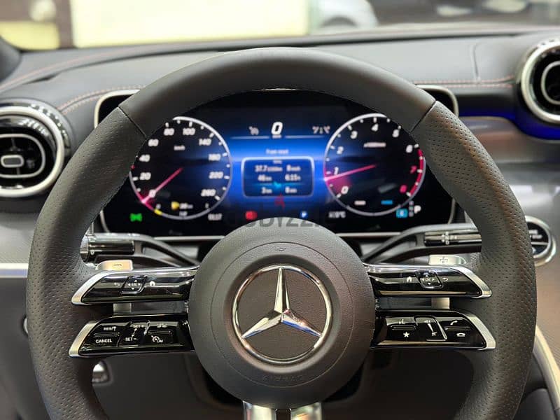 مرسيدس GLC 200 2024 زيرو توب لاين AMG ادفع 2 مليون وقسط بأقل فوائد 9