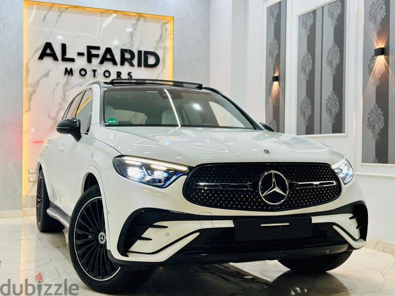 مرسيدس GLC 200 2023 رخصت ولم تستخدم AMG ادفع 1,900 وقسط باقل فوائد 1