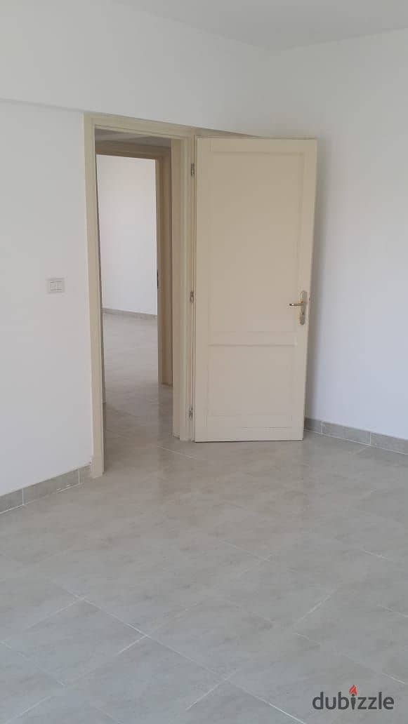 Available now Apartment 180m for rent in Rehab City Seventh stage There is an elevator 2