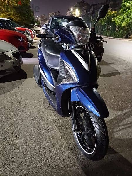 scooter sym st 200 cc 2